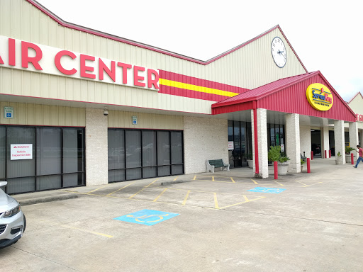 Auto Body Shop «Service King Collision Repair of Spring», reviews and photos, 23530 I-45, Spring, TX 77373, USA