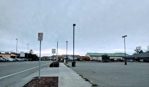 Coffee Shop «Starbucks», reviews and photos, 1924 Central Ave, McKinleyville, CA 95519, USA