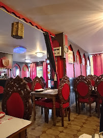 Atmosphère du Restaurant indien Restaurant Ishwari à Mâcon - n°15
