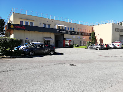 Komilfo Compagnie du Store - Saint-Laurent-du-Var à Saint-Laurent-du-Var