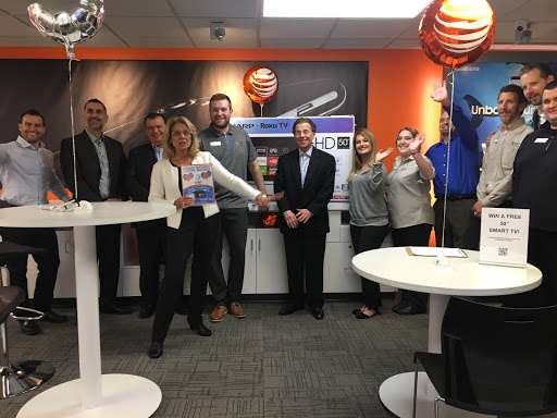 Cell Phone Store «AT&T Authorized Retailer», reviews and photos, 520 S Main St, Lapeer, MI 48446, USA