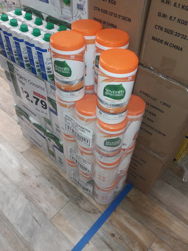 Gourmet Grocery Store «Yes! Organic Market Capitol Hill», reviews and photos, 410 8th St SE, Washington, DC 20003, USA