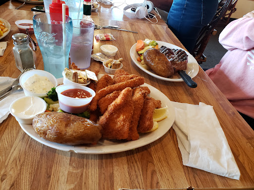 Cafe «The Good Harvest Cafe», reviews and photos, 575 US Hwy 101 S, Crescent City, CA 95531, USA