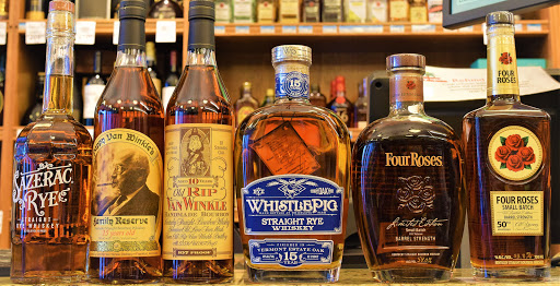 Liquor Store «Grove Liquors», reviews and photos, 2969 McDonald St, Coconut Grove, FL 33133, USA