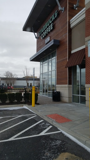 Coffee Shop «Starbucks», reviews and photos, 4255 Genesee St #100, Cheektowaga, NY 14225, USA