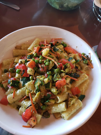 Shopping Mall «Southpoint Shopping Center», reviews and photos, E Palatine Rd & Rand, Arlington Heights, IL 60004, USA