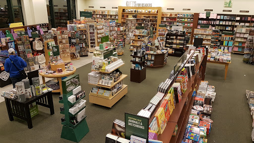 Book Store «Barnes & Noble», reviews and photos, 728 Waukegan Rd, Deerfield, IL 60015, USA