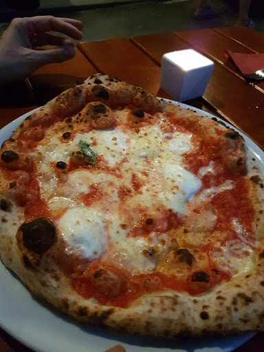 Da Salvatore Pizzeria en Vienna