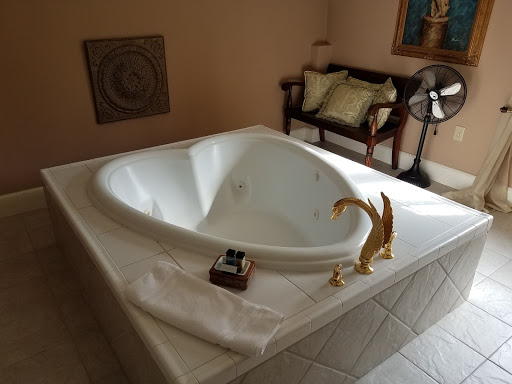 Bed & Breakfast «Thornewood Castle Bed and Breakfast», reviews and photos, 8601 N Thorne Ln SW, Lakewood, WA 98498, USA