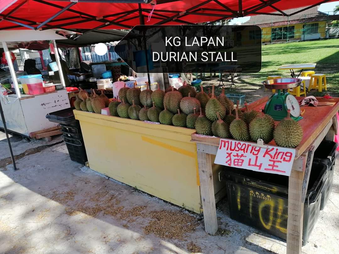 DURIAN STALL
