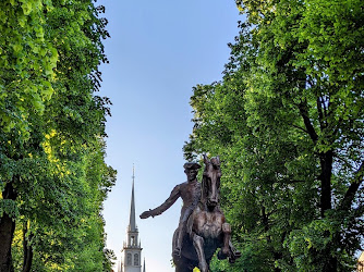 Paul Revere Statue