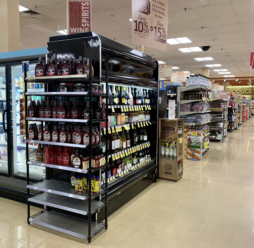 Grocery Store «Schnucks», reviews and photos, 4500 W Lloyd Expy, Evansville, IN 47712, USA