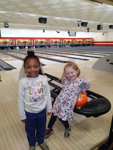 Bowling Alley «Merri-Bowl Lanes», reviews and photos, 30950 Five Mile Road, Livonia, MI 48154, USA