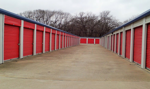 Self-Storage Facility «American Mini Storage», reviews and photos, 4108 Hickory Tree Rd, Balch Springs, TX 75180, USA
