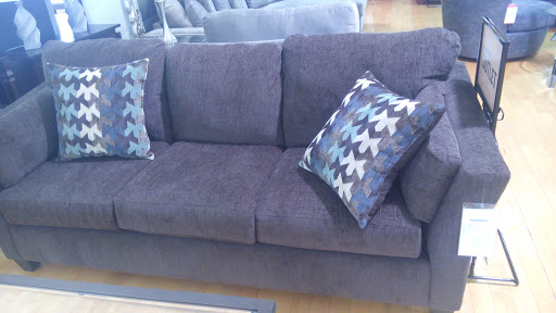 Furniture Store «American Signature Furniture», reviews and photos, 1924 W International Speedway Blvd, Daytona Beach, FL 32114, USA