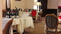 Atmosphère du Restaurant gastronomique Ermitage de Corton à Chorey-les-Beaune - n°16
