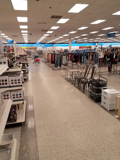 Clothing Store «Ross Dress for Less», reviews and photos, 2327 Street Rd, Bensalem, PA 19020, USA