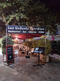Atmosphère du Restaurant Les Enfants Terribles à Villeneuve-lès-Béziers - n°14