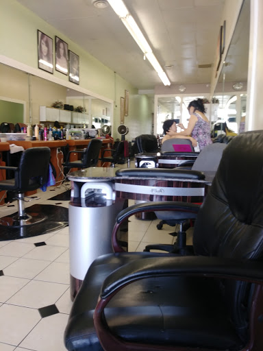 Shopping Mall «Mirada West Shopping Center», reviews and photos, 12709 Valley View Ave, La Mirada, CA 90638, USA