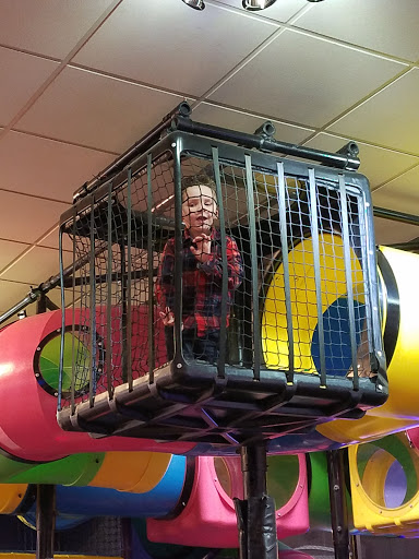 Shopping Mall «Villaggio Shopping Center», reviews and photos, 7959 N Blackstone Ave, Fresno, CA 93720, USA