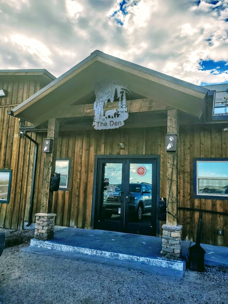 The Bear Den | Restaurant & Bar 83115