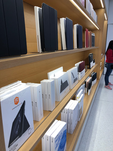Computer Store «Apple The Fashion Mall at Keystone», reviews and photos, 8702 Keystone Crossing, Indianapolis, IN 46240, USA