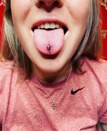 Tattoo Shop «Body Expressions Tattoo Studio», reviews and photos, 406 E Kingsbury St, Seguin, TX 78155, USA