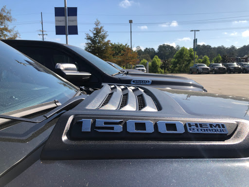 Car Dealer «Rainbow Chrysler Dodge Jeep LLC», reviews and photos, 301 River Highlands Blvd, Covington, LA 70433, USA