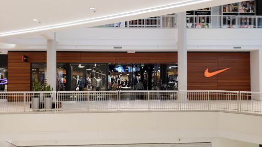 Clothing Store «Nike Mall of America», reviews and photos, 244 West Market, Bloomington, MN 55425, USA
