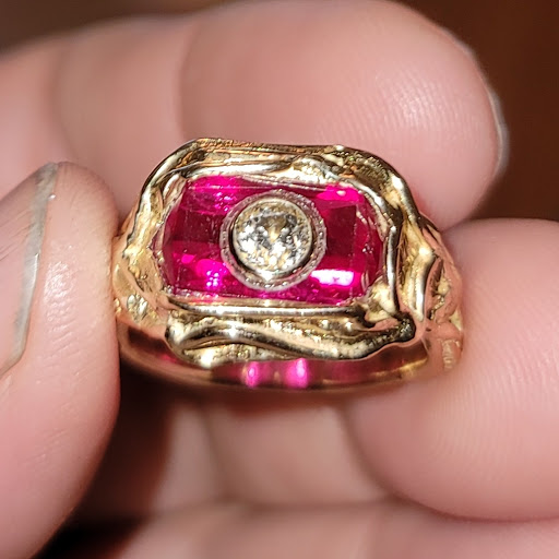 Pawn Shop «Hollywood Treasures», reviews and photos, 772 East Ridge Road, Rochester, NY 14621, USA