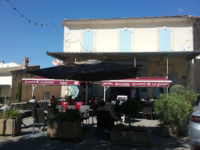 Café de la Poste à Robion