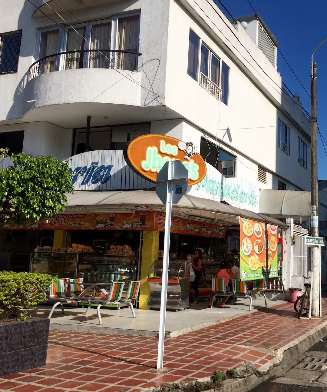 Panadería los Jhones