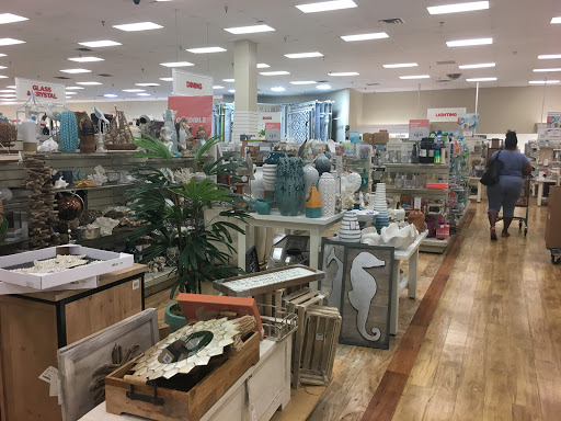 Department Store «Marshalls & HomeGoods», reviews and photos, 801 S University Dr #200, Plantation, FL 33324, USA