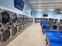 Handy Wash & Dry - Laundromat Lavandaria - Photo 9 - Car repair in Lewisville, TX, Carrollton