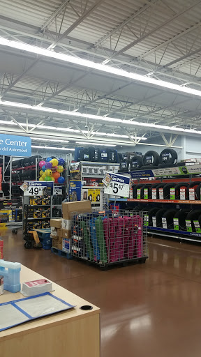 Tire Shop «Walmart Tires & Auto Parts», reviews and photos, 7975 W Peoria Ave, Peoria, AZ 85345, USA