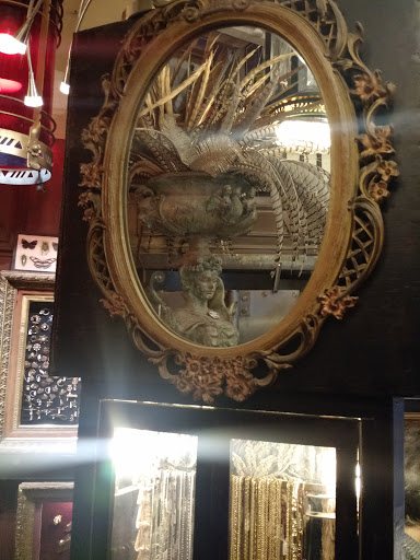 Halloween, 1329 Pine St, Philadelphia, PA 19107, USA, 