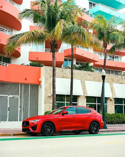 Van Nuys Alfa Romeo image
