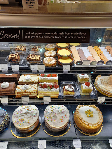 Grocery Store «The Fresh Market», reviews and photos, 2510 Quarry Lake Dr, Baltimore, MD 21209, USA