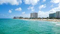 Pompano beach'in fotoğrafı geniş bir kıyı şeridi ile birlikte