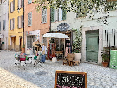 VIVRE AU SUD à Cotignac