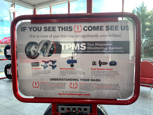 Tire Shop «Discount Tire Store - Brentwood, TN», reviews and photos, 7135 Bakers Bridge Ave, Brentwood, TN 37027, USA