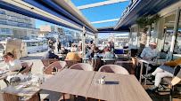 Atmosphère du Restaurant La Marine à Palavas-les-Flots - n°1