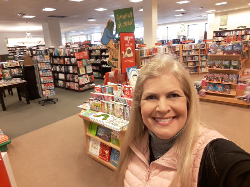 Shopping Mall «Newport on the Levee», reviews and photos, 1 Levee Way, Newport, KY 41071, USA