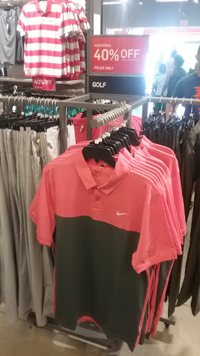 Sporting Goods Store «Nike Factory Store», reviews and photos, 1 Premium Outlet Blvd #699, Tinton Falls, NJ 07753, USA