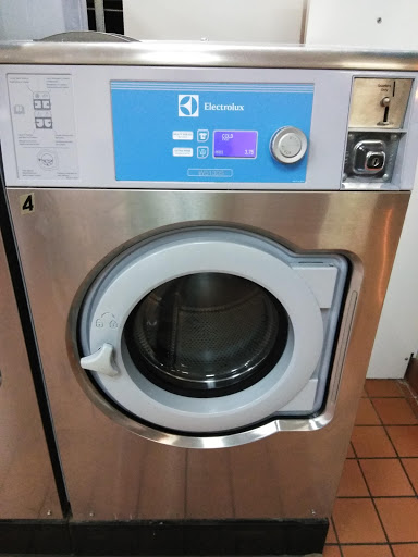Laundromat «Atlantic Coast Coin Laundry», reviews and photos, 419 S College Rd #30, Wilmington, NC 28403, USA
