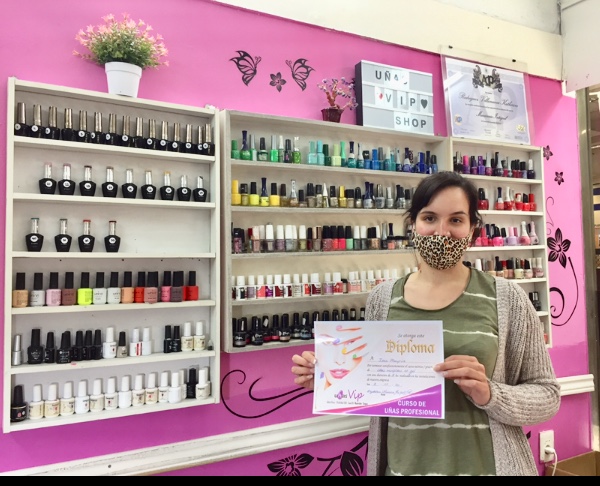 Opiniones de Uñas vip Uñas Esculpidas Estética manos Y Pies Esmaltado Semipermanente en Ciudad del Plata - Centro de estética