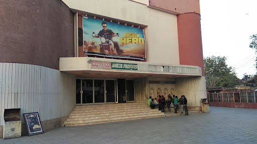 Alternative theaters in Jaipur