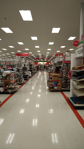 Department Store «Target», reviews and photos, 13460 Archer Ave, Lemont, IL 60439, USA