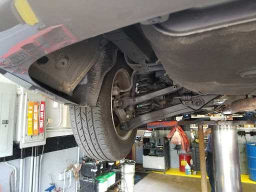 Auto Repair Shop «Village Auto Repair Inc», reviews and photos, 3507 Ashby Rd, St Ann, MO 63074, USA