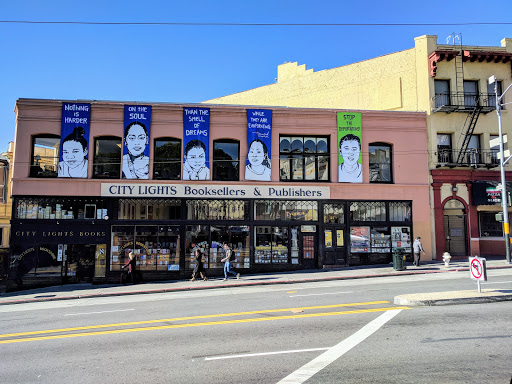 Book Store «City Lights Booksellers & Publishers», reviews and photos, 261 Columbus Ave, San Francisco, CA 94133, USA